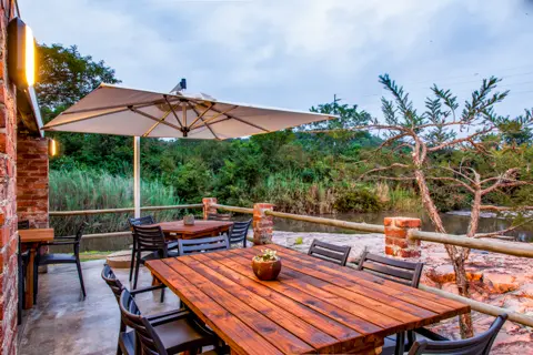 Friends Café | Twinstreams Collective